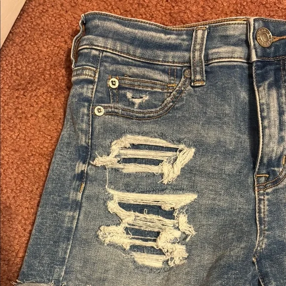 American Eagle Outfitters Blue Jean Shorts with Distressed Vintage Look - Picture 4 of 9